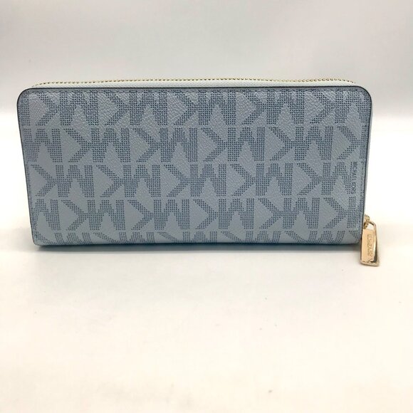 Michael Kors Jet Set Signature Baby Blue Coated Canvas Continental Wallet - Picture 2 of 10